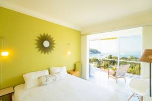 Aimen ASHUR - AIMEN ASHUR