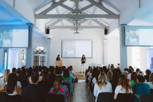 Candré MANDAWE - Candremedia