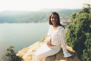 Everly MBOYA LOUBASSOU - The pictures by everly